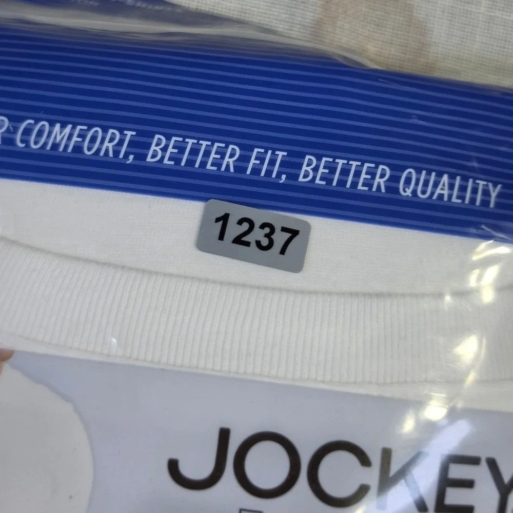 Jockey Essentials Mens 3 Pack Durable Cotton Crew Neck T-Shirts White Large L